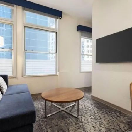 Hampton Manhattan/downtown- Financial District