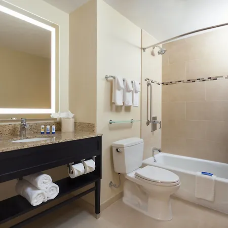 Fairfield & By Marriott Midtown Manhattan/penn Station Hotel 4*