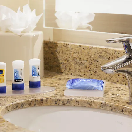 Fairfield & By Marriott Midtown Manhattan/penn Station Hotel 4*