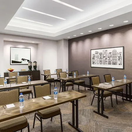 Hotel Fairfield & By Marriott Midtown Manhattan/penn Station