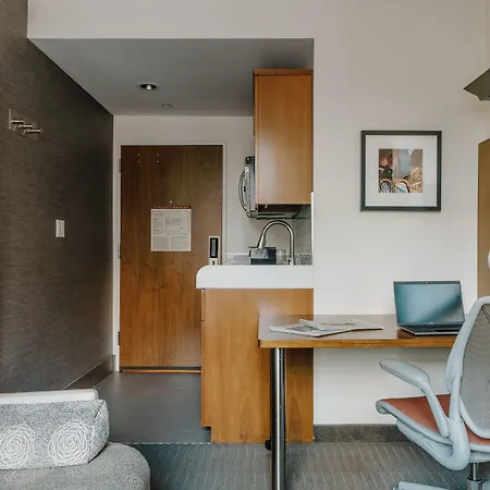 Club Quarters Grand Central, 4*