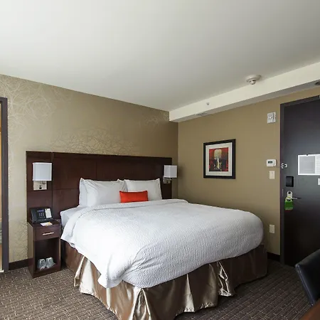 Courtyard By Marriott Times Square West New York