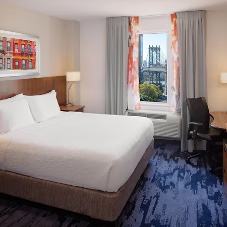 Fairfield & Manhattan/downtown East 3*