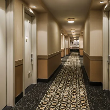Opera House Hotel