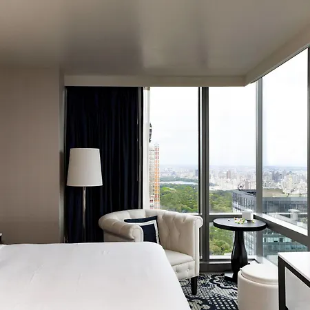 By Marriott Manhattan/central Park Hotel 4*