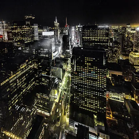 By Marriott Manhattan/central Park New York