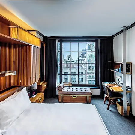 Le Meridien New York, Park
