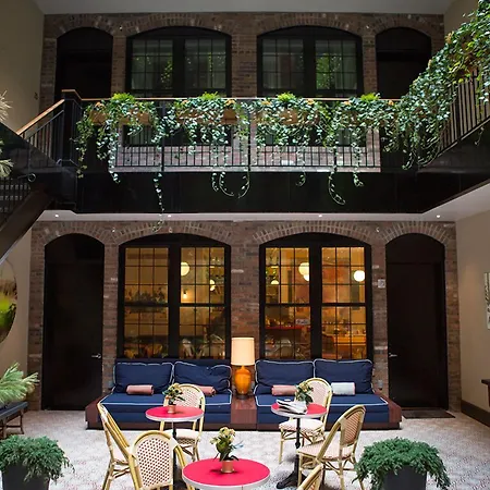 The Broome Hotel 4*