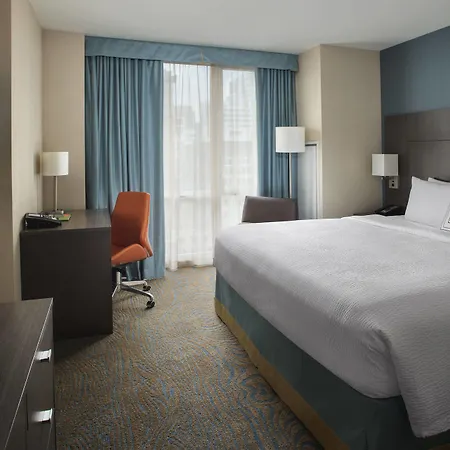 Courtyard By Marriott Manhattan/chelsea Hotel 4*