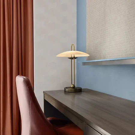 Courtyard By Marriott Manhattan/chelsea Hotel