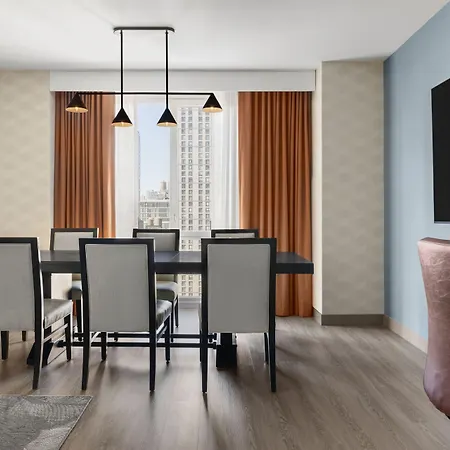 Courtyard By Marriott Manhattan/chelsea Hotel