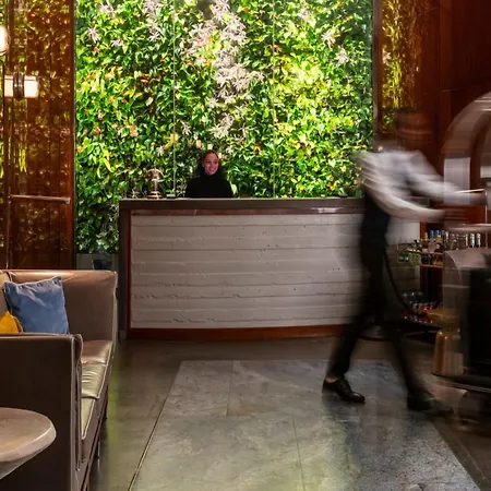 Hotel Hugo 4*