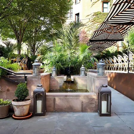 The High Line 4*