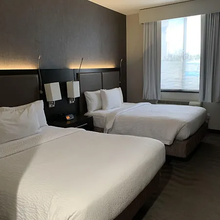 Hotel Fairfield & By Marriott Staten Island New York