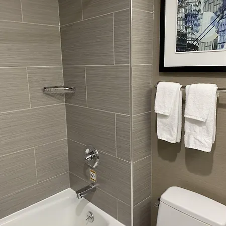 Fairfield & By Marriott Staten Island 3* New York