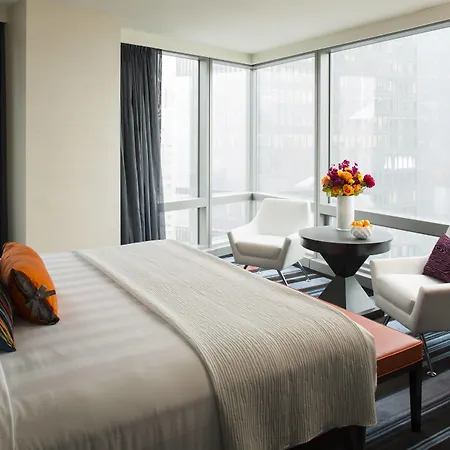 Courtyard By Marriott Manhattan/central Park Hotel