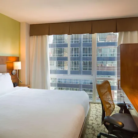 Hilton Garden Manhattan Midtown East
