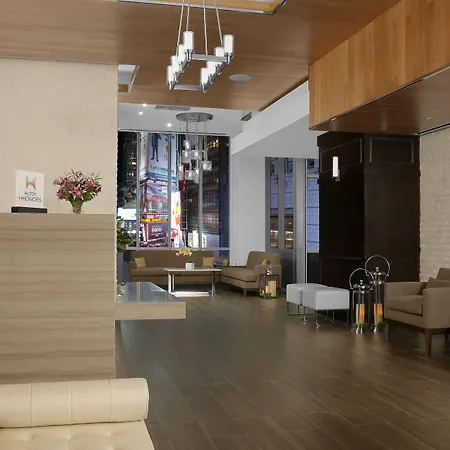 Hilton Garden - Times Square 3*