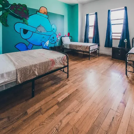 Ny Moore Hostel