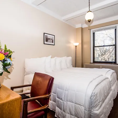 Hotel Leo House