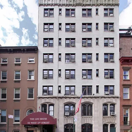Hotel Leo House