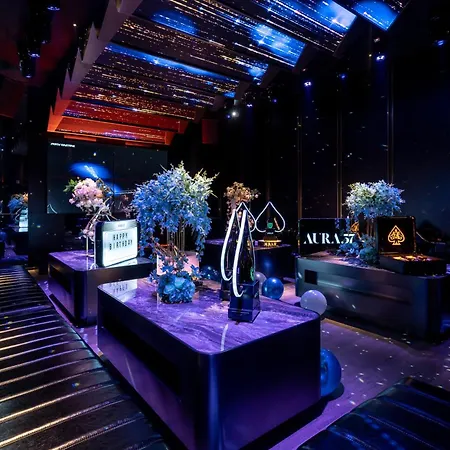 57 Hotel 4*
