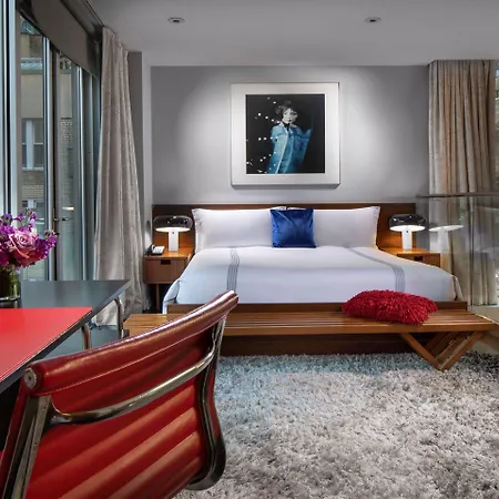 6 Columbus Park Hotel