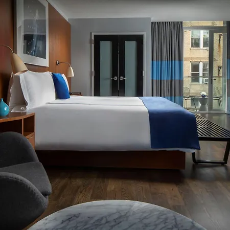 6 Columbus Park Hotel