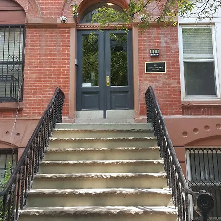 Guest house The Park North New York