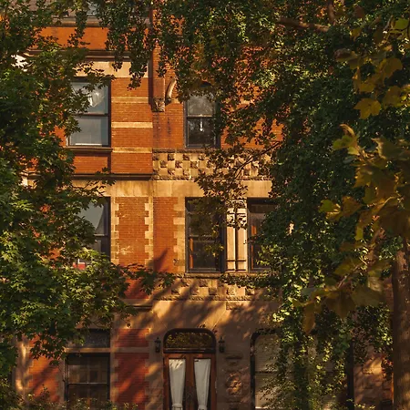 The Park North Guest house New York