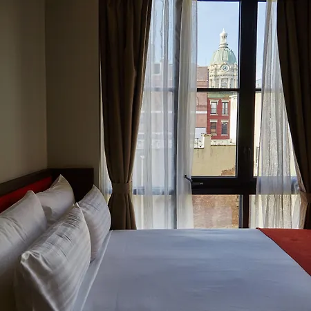 Hotel Nobleden 4*
