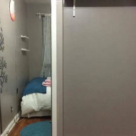 Three-bedroom Central Park East *