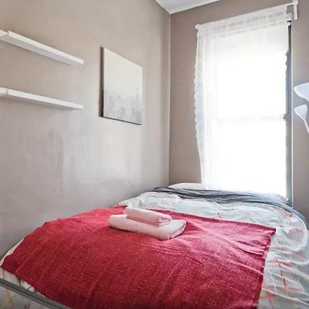 Three-bedroom Central Park East * New York