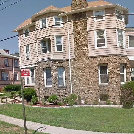 Harbor House Bed & Breakfast New York