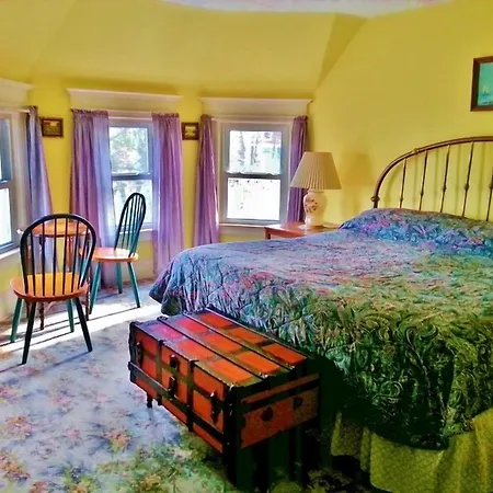 Bed & Breakfast Harbor House 2*
