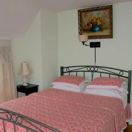 Harbor House Bed & Breakfast