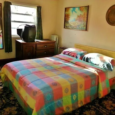Bed & Breakfast Harbor House 2*