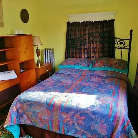 Bed & Breakfast Harbor House New York