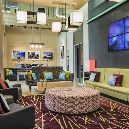 Hotel Aloft By Marriott Manhattan Downtown - Financial District New York