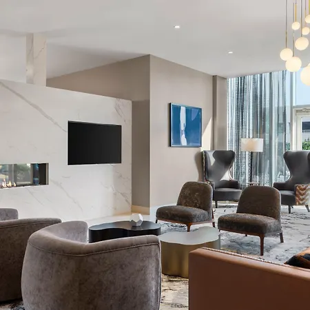 Hotel By Marriott The Bronx At Metro Center Atrium