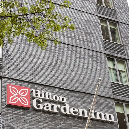 Hilton Garden Long Island Hotel New York