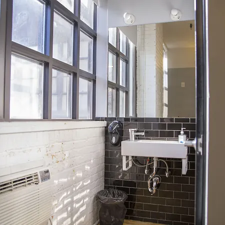 The Local Ny Hostel New York