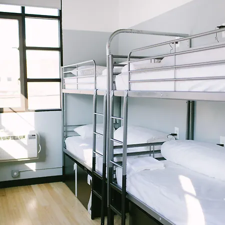 The Local Ny Hostel New York