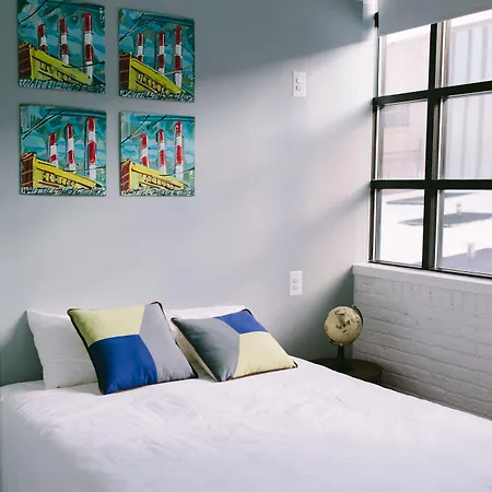 The Local Ny Hostel