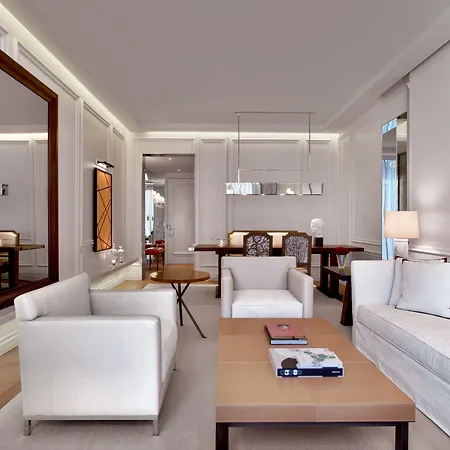 Hotel Baccarat And Residences