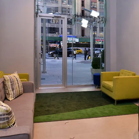 - Times Square By Ihg Hotel 3*