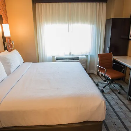 - Times Square By Ihg Hotel