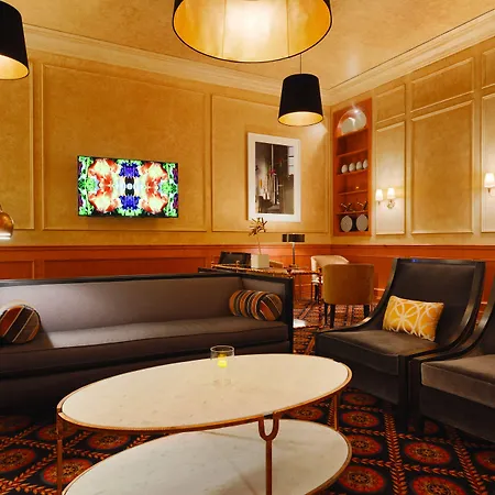 Executive Le Soleil Hotel 4*