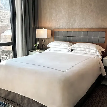 Executive Le Soleil Hotel