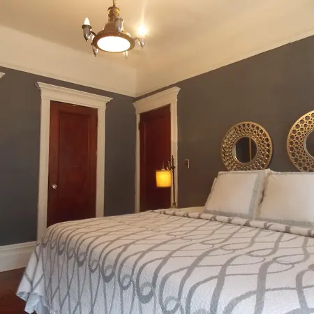 Serenity At Bed & Breakfast New York